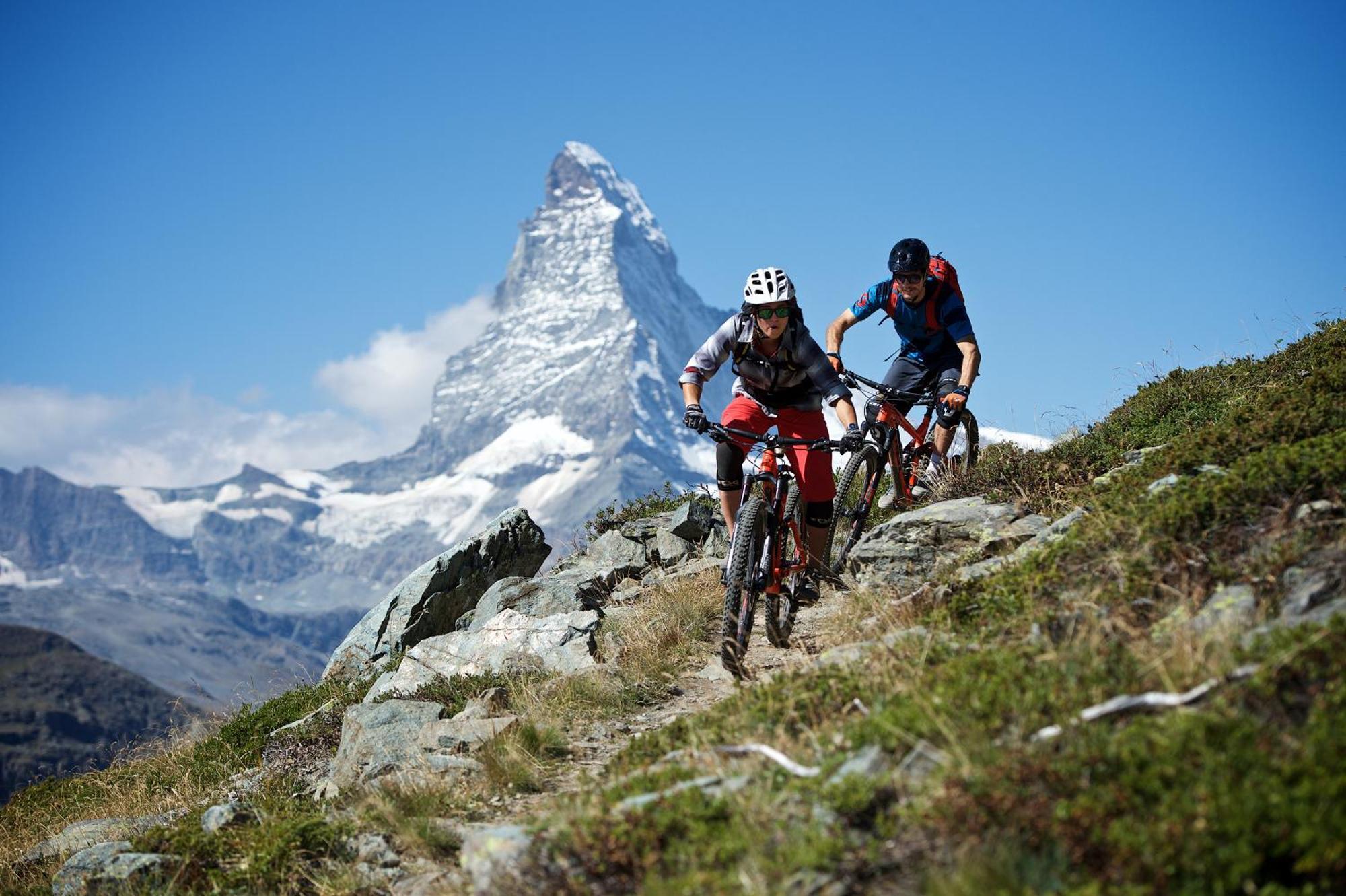 Basecamp Hotel Zermatt Exteriör bild