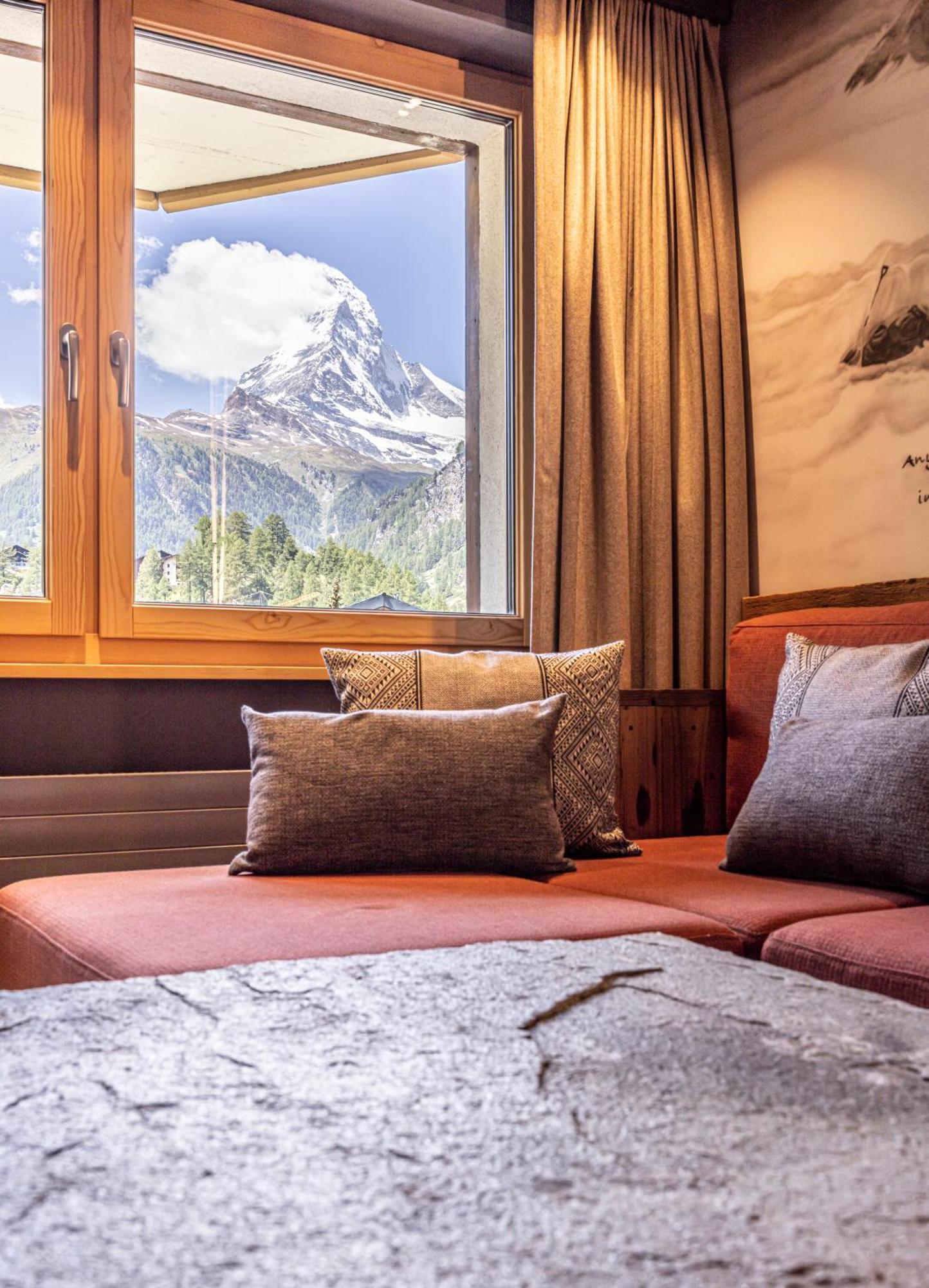 Basecamp Hotel Zermatt Exteriör bild